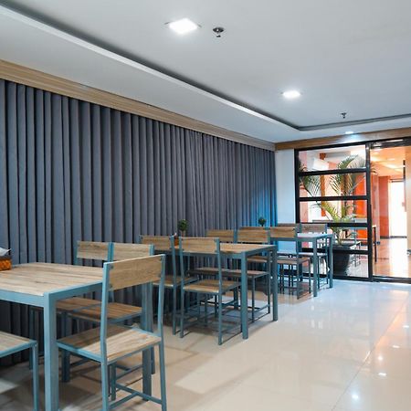 Travelbee Business Inn Cebu Exterior foto