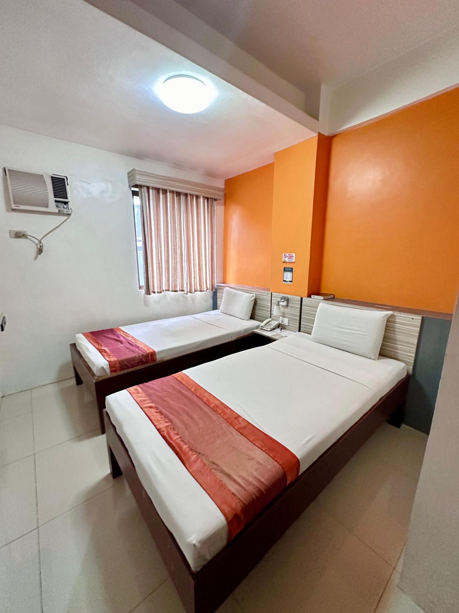 Travelbee Business Inn Cebu Exterior foto