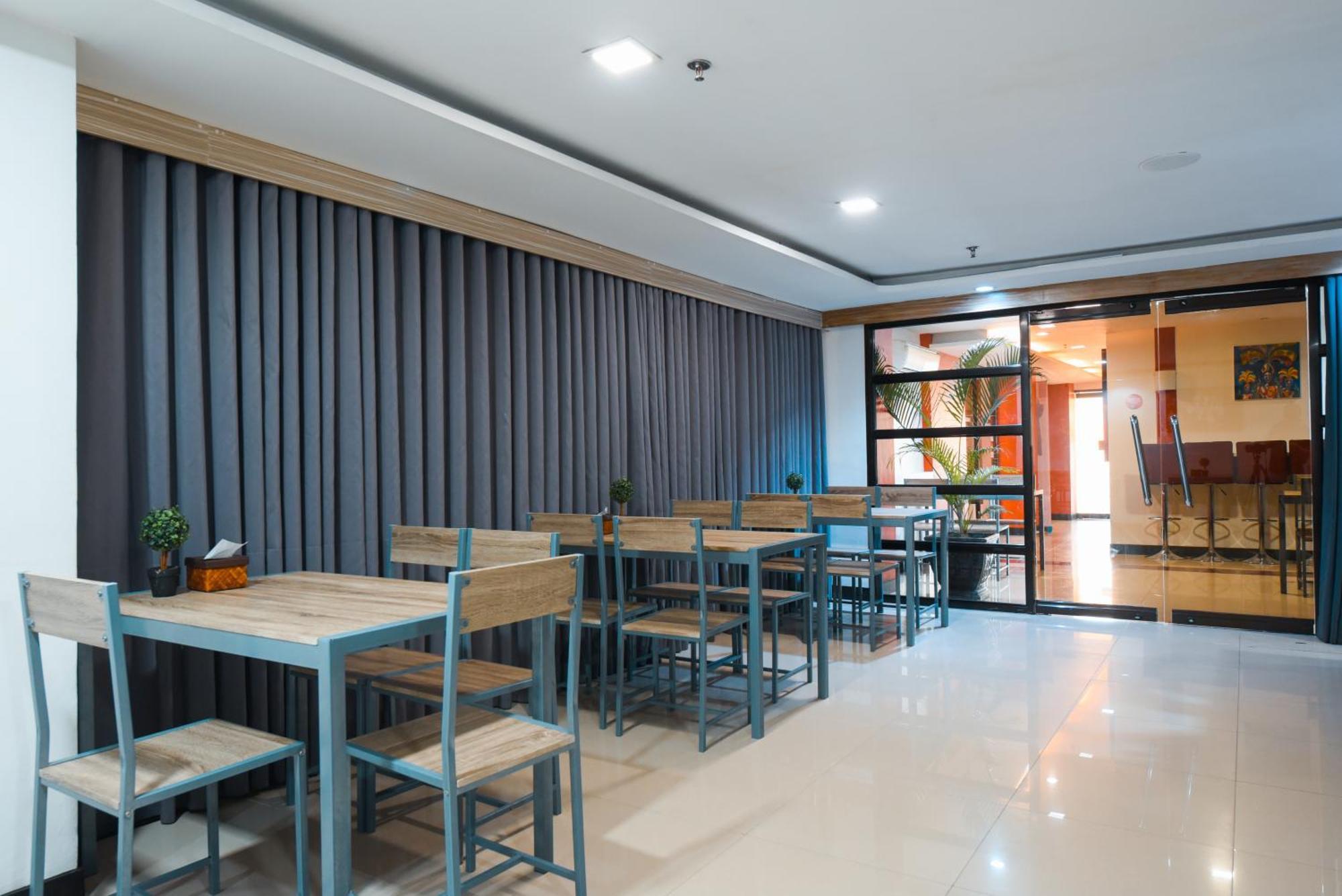 Travelbee Business Inn Cebu Exterior foto